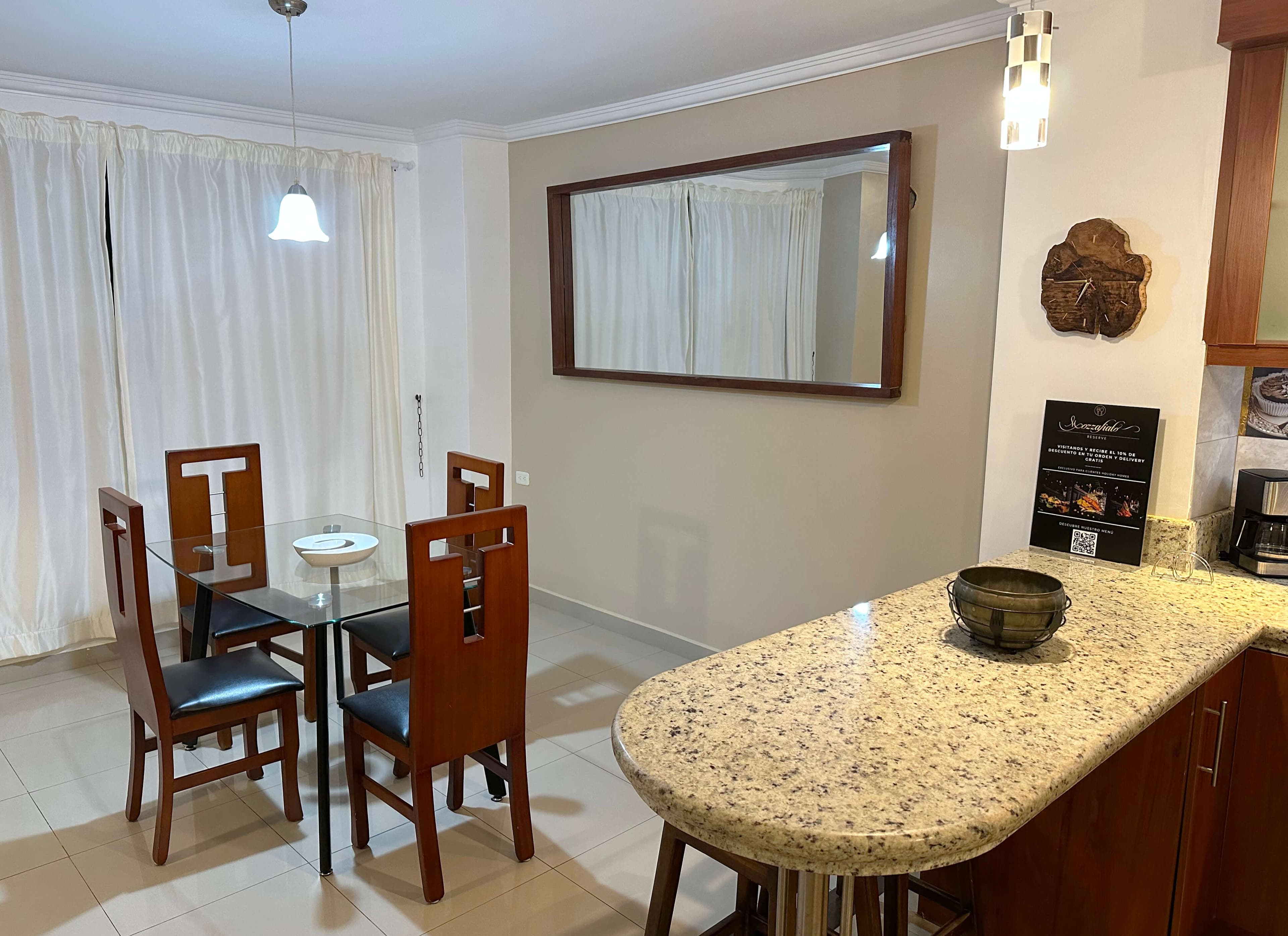 Habitación con baño privado